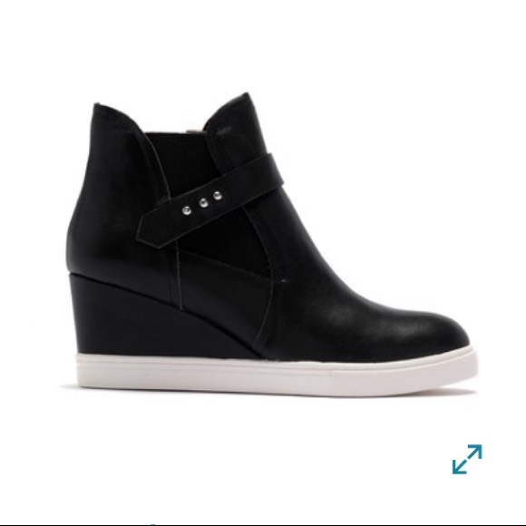 Paolo Shoes | Linea Paolo Freshton High Top Sneakers | Color: Black/White | Size: 5 | Pm-09304551's Closet